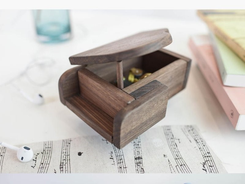 2020年1月—“爱玩木头”工作室——木艺八音盒