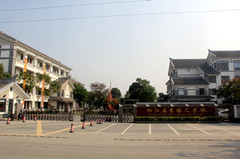 感兴趣 场馆名称 松江区李塔汇学校 地 址 石湖荡镇塔汇路